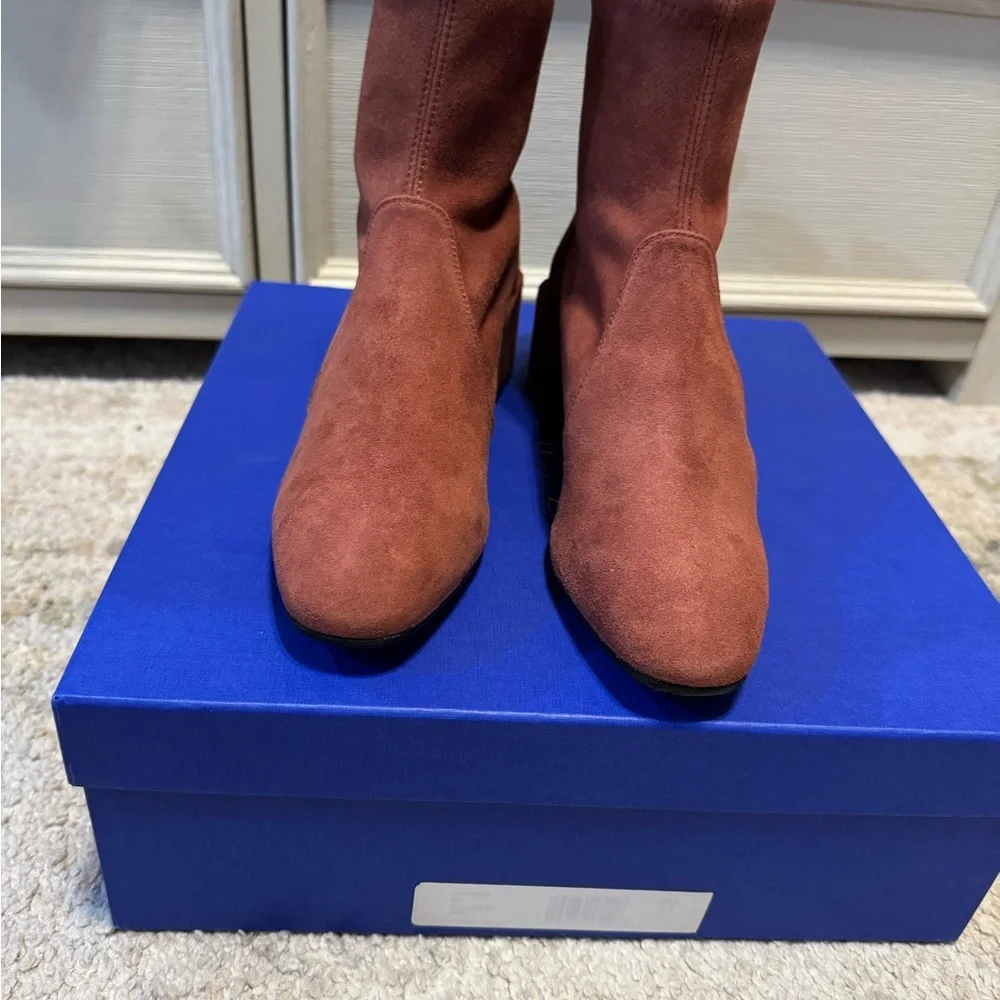 Women's Suede Ankle Boots - Rust - Picture 2 of 9